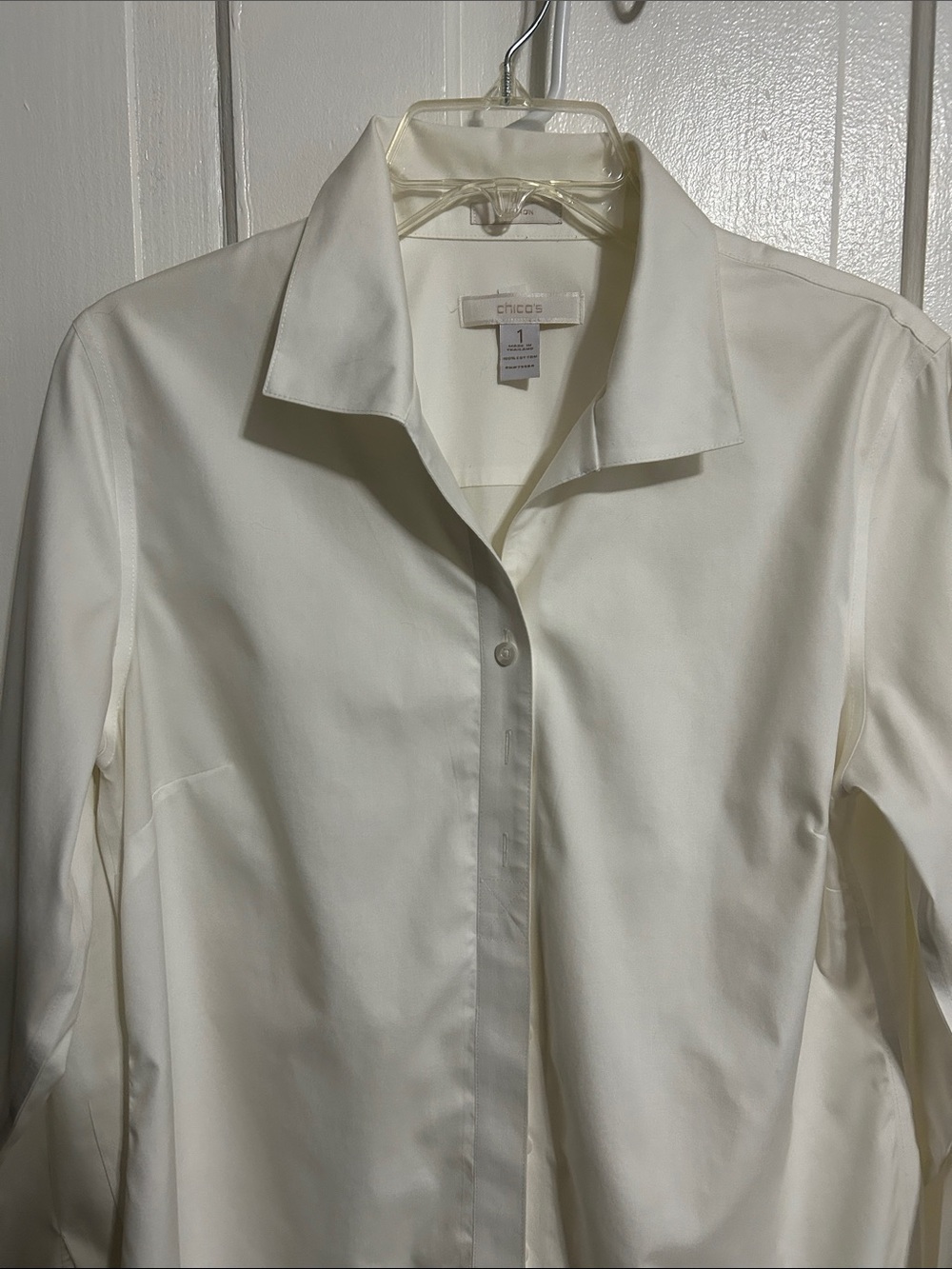 CHICOS β’ The Perfect NO IRON White Oversized Button-Up Button Down Shirt - Picture 3 of 11